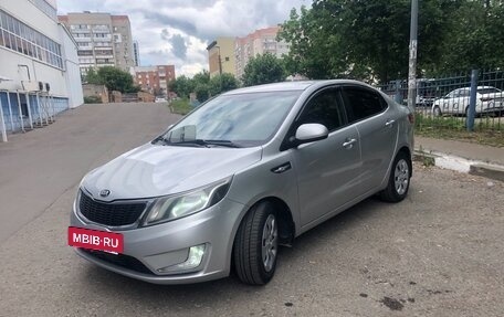 KIA Rio III рестайлинг, 2013 год, 630 000 рублей, 4 фотография