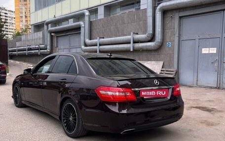 Mercedes-Benz E-Класс, 2012 год, 1 570 000 рублей, 5 фотография