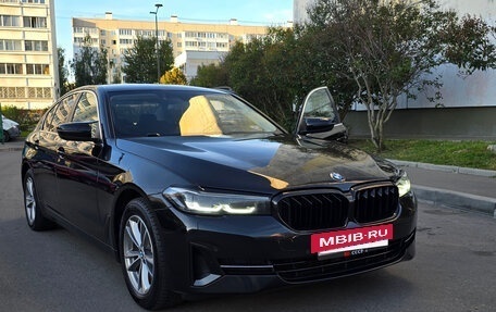 BMW 5 серия, 2021 год, 3 200 000 рублей, 2 фотография