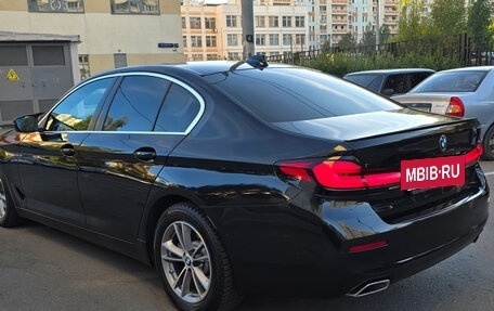 BMW 5 серия, 2021 год, 3 200 000 рублей, 6 фотография