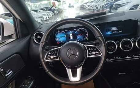 Mercedes-Benz GLA, 2021 год, 1 980 000 рублей, 9 фотография