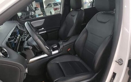 Mercedes-Benz GLA, 2021 год, 1 980 000 рублей, 13 фотография