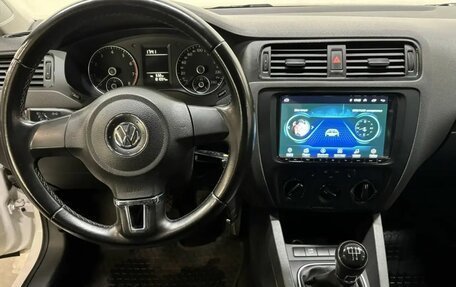 Volkswagen Jetta VI, 2014 год, 999 000 рублей, 10 фотография