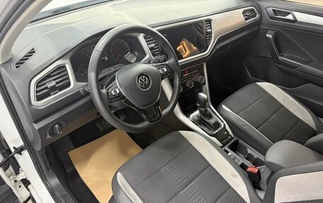 Volkswagen T-Roc I, 2022 год, 1 495 000 рублей, 9 фотография