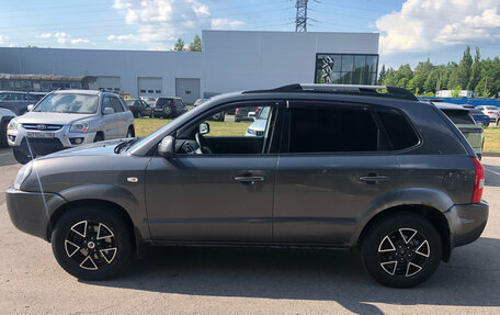 Hyundai Tucson III, 2008 год, 680 000 рублей, 2 фотография