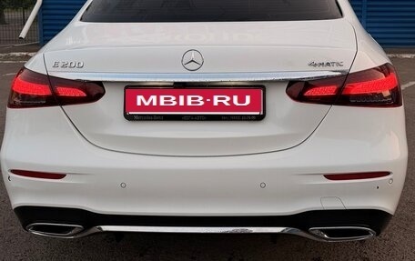 Mercedes-Benz E-Класс, 2021 год, 4 550 000 рублей, 2 фотография