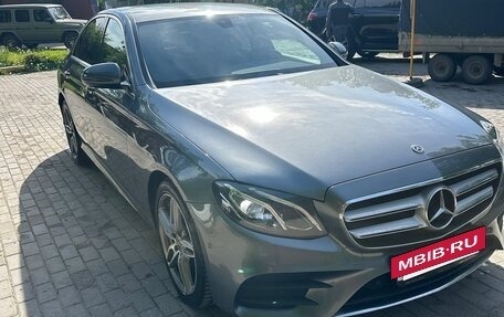 Mercedes-Benz E-Класс, 2018 год, 3 650 000 рублей, 2 фотография