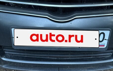 Toyota Avensis III рестайлинг, 2006 год, 999 000 рублей, 5 фотография