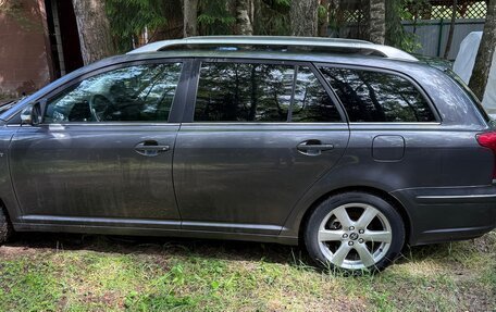 Toyota Avensis III рестайлинг, 2006 год, 999 000 рублей, 15 фотография