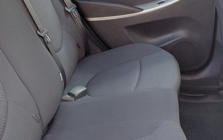Hyundai Solaris II рестайлинг, 2012 год, 800 000 рублей, 11 фотография
