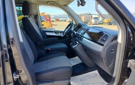 Volkswagen Multivan T6 рестайлинг, 2019 год, 5 400 000 рублей, 9 фотография