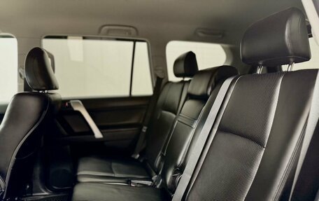 Toyota Land Cruiser Prado 150 рестайлинг 2, 2022 год, 6 189 000 рублей, 14 фотография