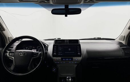 Toyota Land Cruiser Prado 150 рестайлинг 2, 2022 год, 6 189 000 рублей, 18 фотография