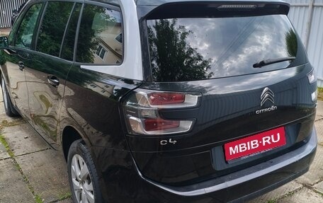 Citroen C4 Picasso II рестайлинг, 2017 год, 1 350 000 рублей, 1 фотография