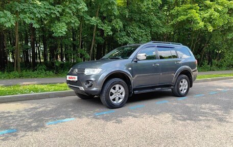 Mitsubishi Pajero Sport II рестайлинг, 2014 год, 2 000 000 рублей, 3 фотография