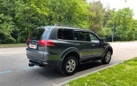 Mitsubishi Pajero Sport II рестайлинг, 2014 год, 2 000 000 рублей, 4 фотография