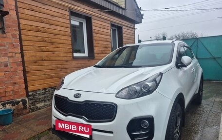 KIA Sportage IV рестайлинг, 2017 год, 2 100 000 рублей, 3 фотография