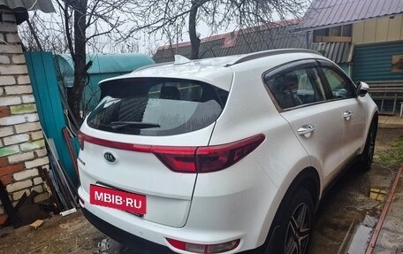 KIA Sportage IV рестайлинг, 2017 год, 2 100 000 рублей, 2 фотография