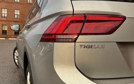 Volkswagen Tiguan II, 2017 год, 2 480 000 рублей, 2 фотография