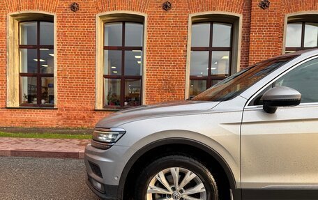 Volkswagen Tiguan II, 2017 год, 2 480 000 рублей, 6 фотография