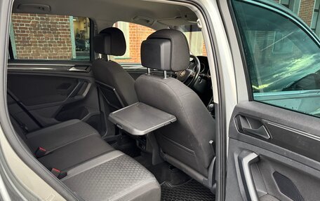 Volkswagen Tiguan II, 2017 год, 2 480 000 рублей, 19 фотография