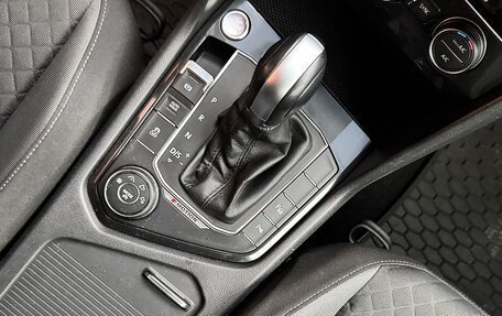 Volkswagen Tiguan II, 2017 год, 2 480 000 рублей, 32 фотография