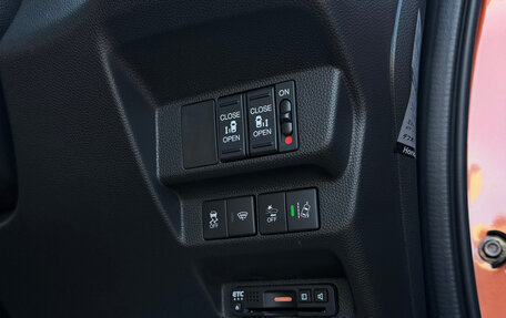 Honda Freed II, 2023 год, 1 500 000 рублей, 9 фотография