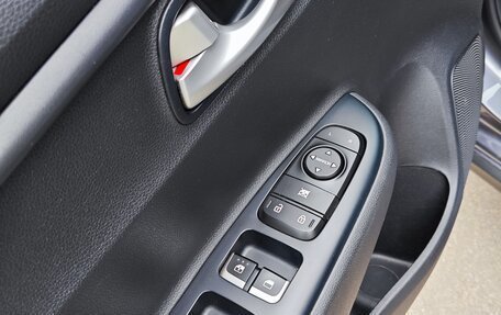 KIA Rio IV, 2021 год, 1 799 999 рублей, 12 фотография