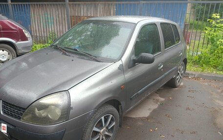 Renault Clio III, 2002 год, 200 000 рублей, 3 фотография