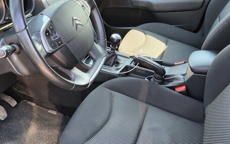 Citroen C4 II рестайлинг, 2017 год, 1 000 000 рублей, 12 фотография