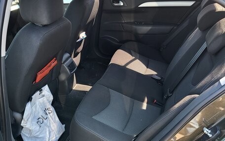 Citroen C4 II рестайлинг, 2017 год, 1 000 000 рублей, 13 фотография