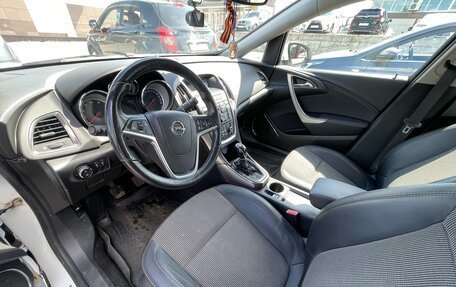 Opel Astra J, 2011 год, 550 000 рублей, 6 фотография