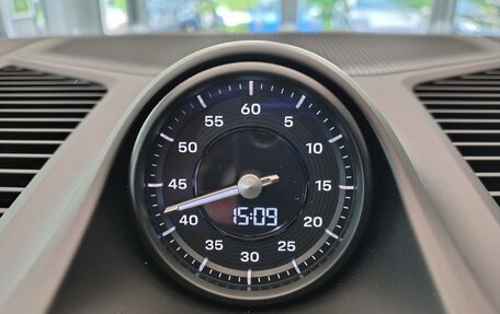 Porsche Cayenne III, 2025 год, 27 990 000 рублей, 30 фотография