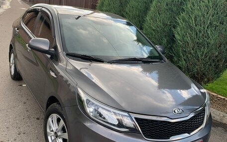 KIA Rio III рестайлинг, 2015 год, 780 000 рублей, 3 фотография