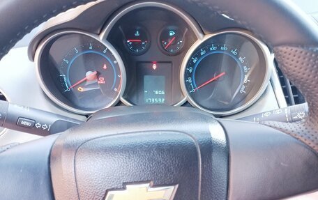 Chevrolet Cruze II, 2012 год, 780 000 рублей, 5 фотография