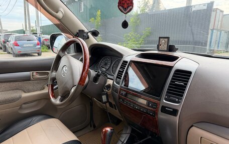 Toyota Land Cruiser Prado 120 рестайлинг, 2007 год, 1 999 999 рублей, 16 фотография