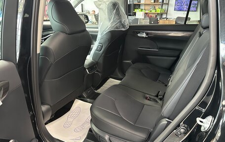 Toyota Highlander, 2026 год, 4 850 000 рублей, 6 фотография