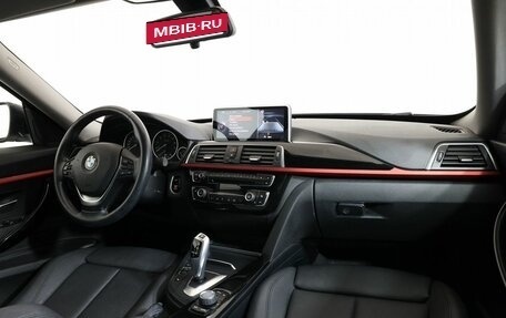 BMW 3 серия, 2017 год, 2 450 000 рублей, 14 фотография