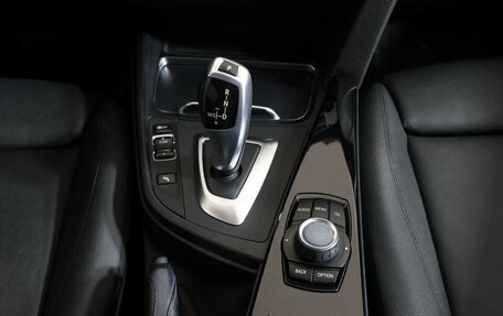 BMW 3 серия, 2017 год, 2 450 000 рублей, 23 фотография