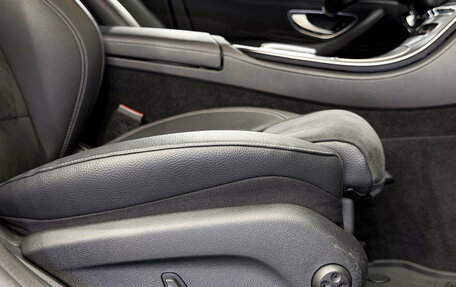 Mercedes-Benz E-Класс, 2020 год, 4 050 000 рублей, 17 фотография