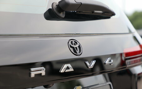 Toyota RAV4, 2026 год, 4 290 000 рублей, 30 фотография