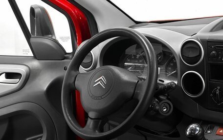 Citroen Berlingo II рестайлинг, 2010 год, 930 000 рублей, 8 фотография