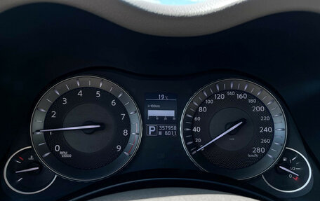 Infiniti M, 2012 год, 1 037 000 рублей, 11 фотография