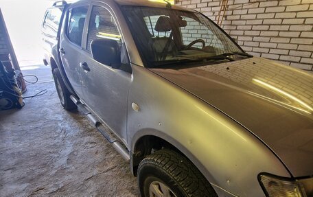 Mitsubishi L200 IV рестайлинг, 2014 год, 1 700 000 рублей, 1 фотография