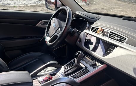 Geely Atlas I, 2018 год, 1 700 000 рублей, 6 фотография
