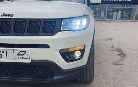 Jeep Compass II, 2018 год, 1 850 000 рублей, 2 фотография