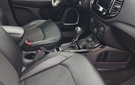 Jeep Compass II, 2018 год, 1 850 000 рублей, 32 фотография