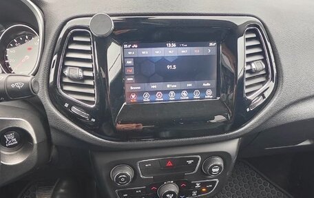 Jeep Compass II, 2018 год, 1 850 000 рублей, 24 фотография