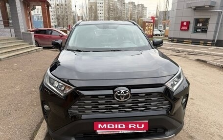 Toyota RAV4, 2020 год, 2 799 900 рублей, 3 фотография