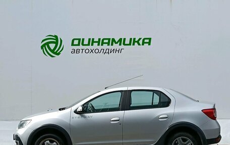 Renault Logan II, 2019 год, 889 000 рублей, 8 фотография